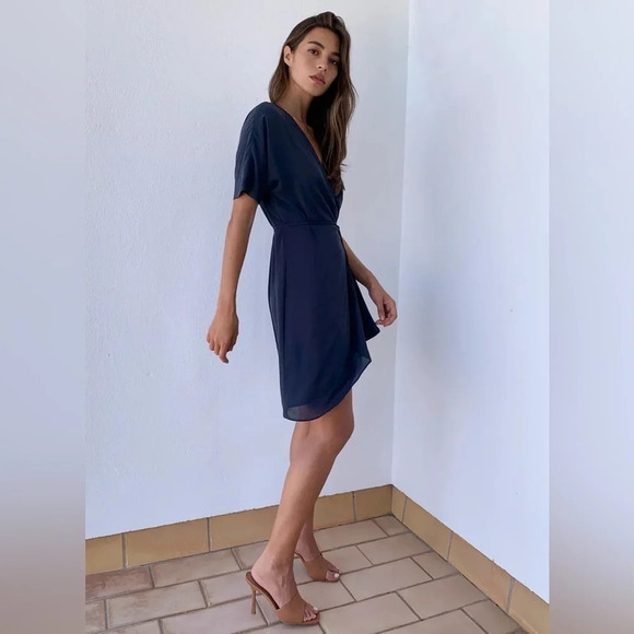 Aritzia Wallace Dress - Black - Picture 3 of 11